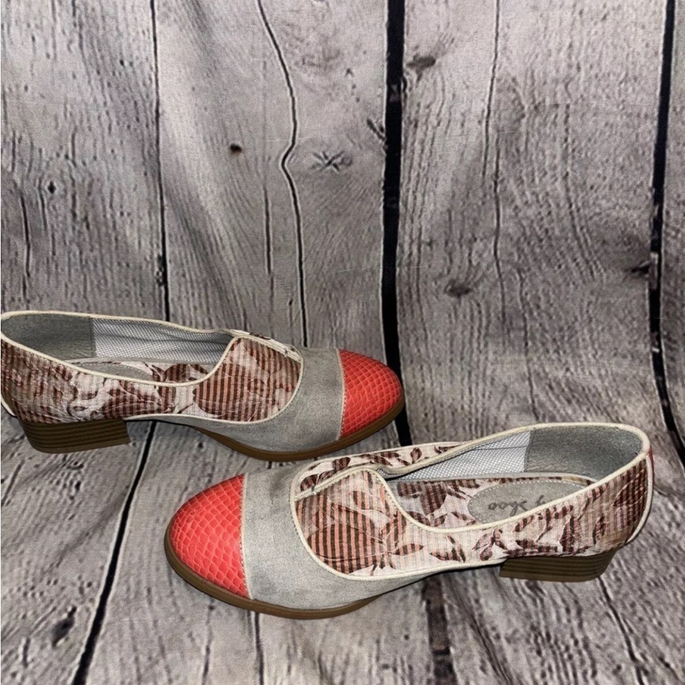 Ruby Shoo Brooke Coral Low Heel Loafer Size US 7 UK 5 EU 38 Leather Suede Floral - Picture 2 of 7